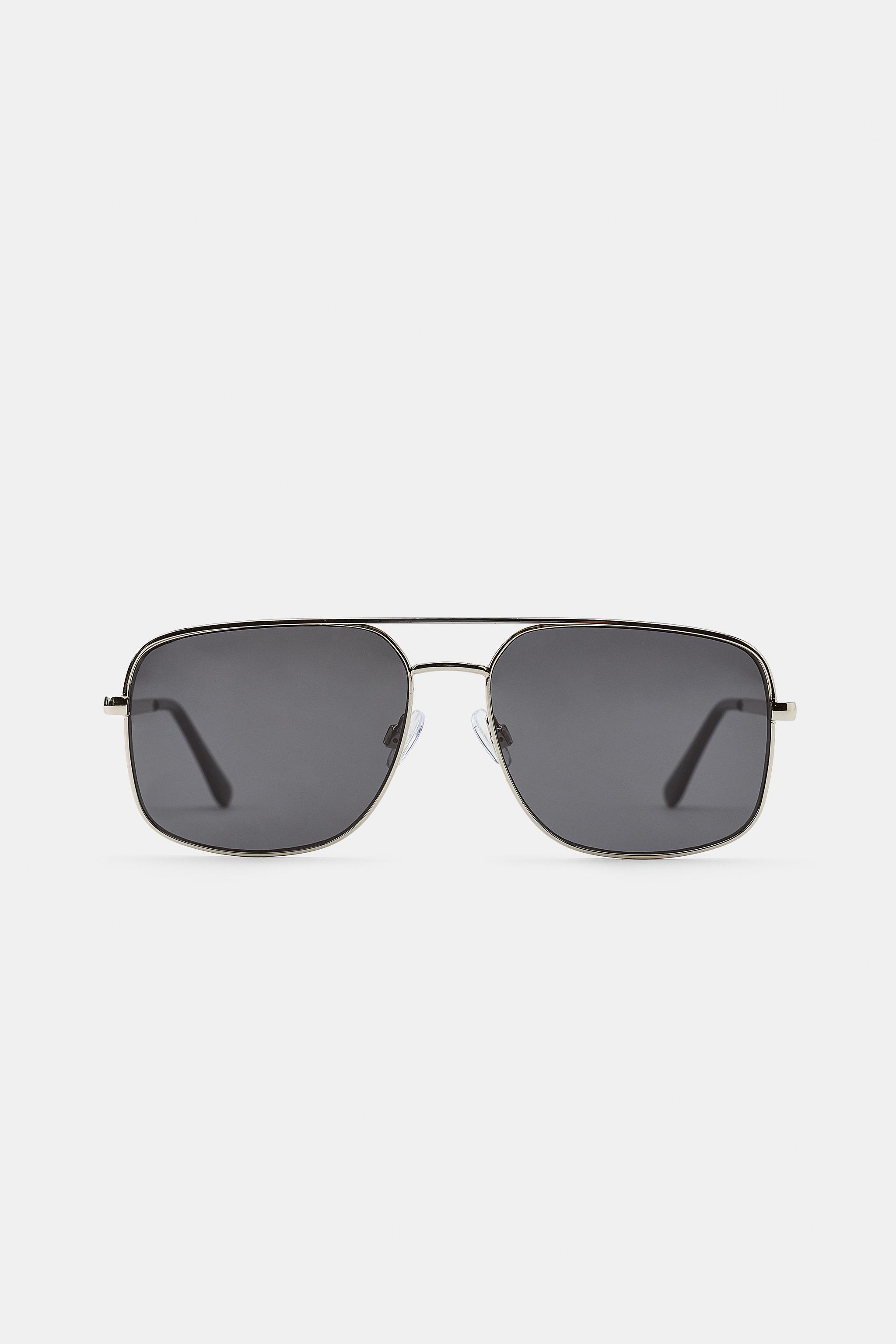 LUNETTES DE SOLEIL MÉTALLIQUES CARRÉES
